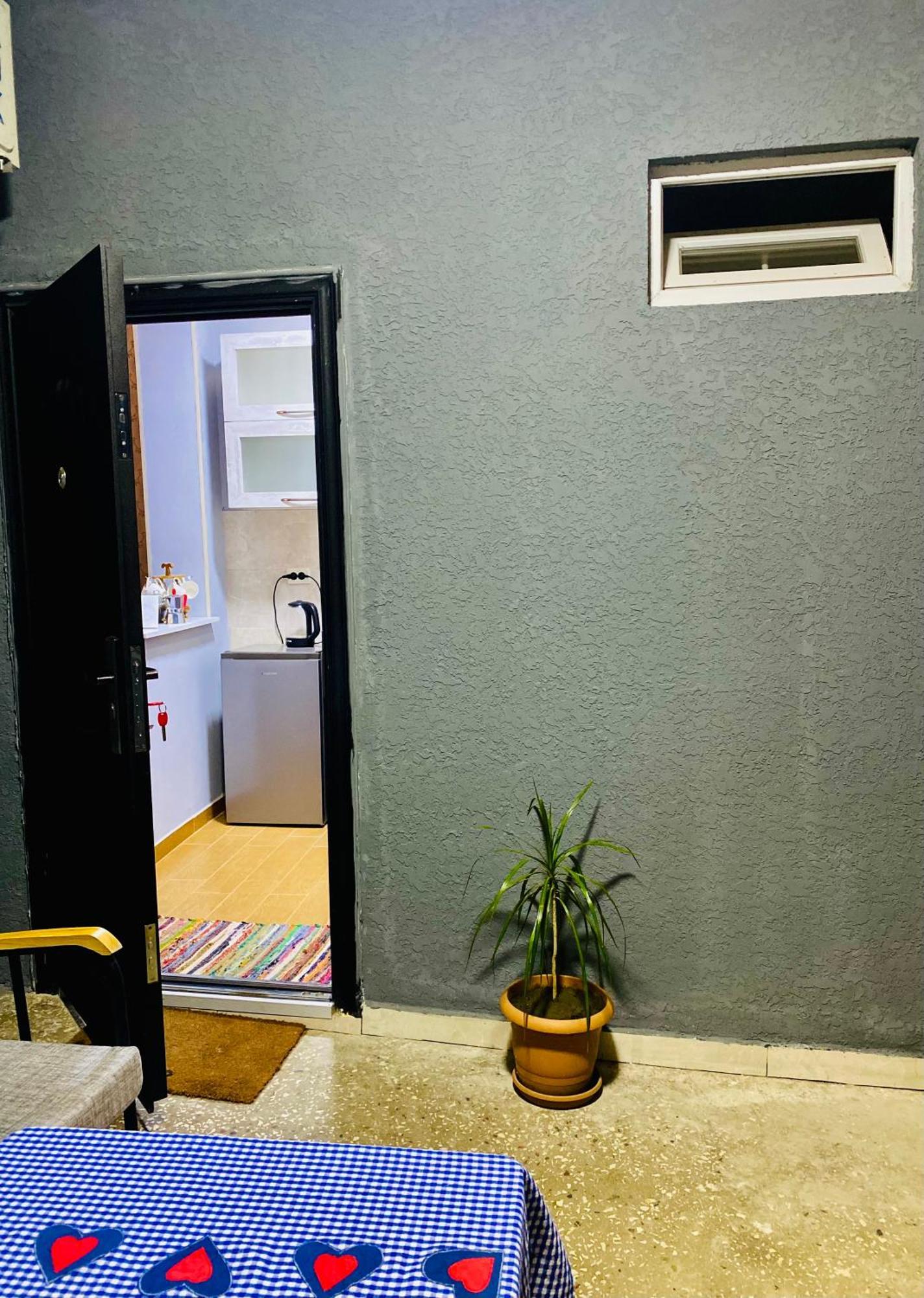 Anna'S Home Kutaisi Luaran gambar