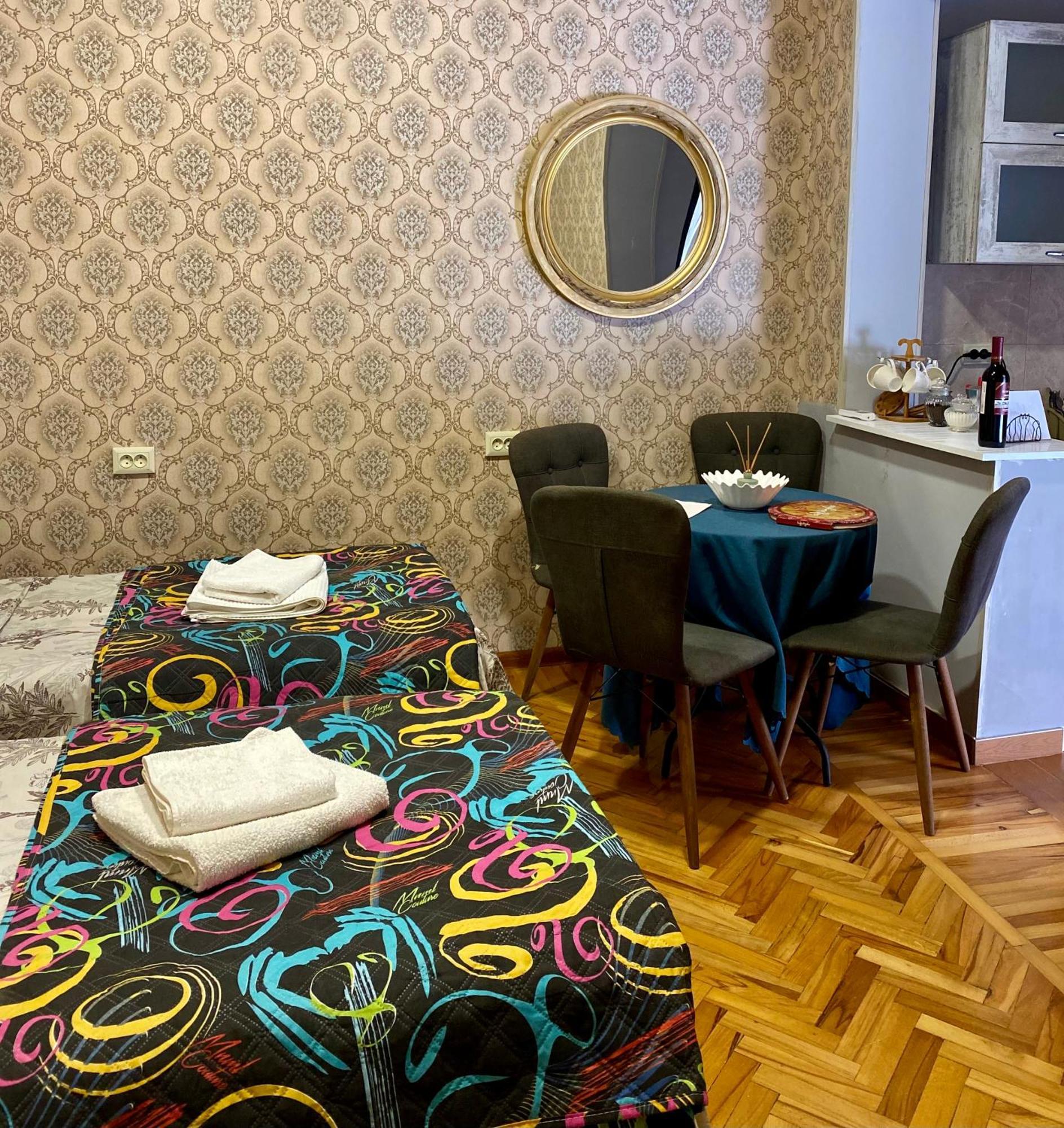 Anna'S Home Kutaisi Luaran gambar