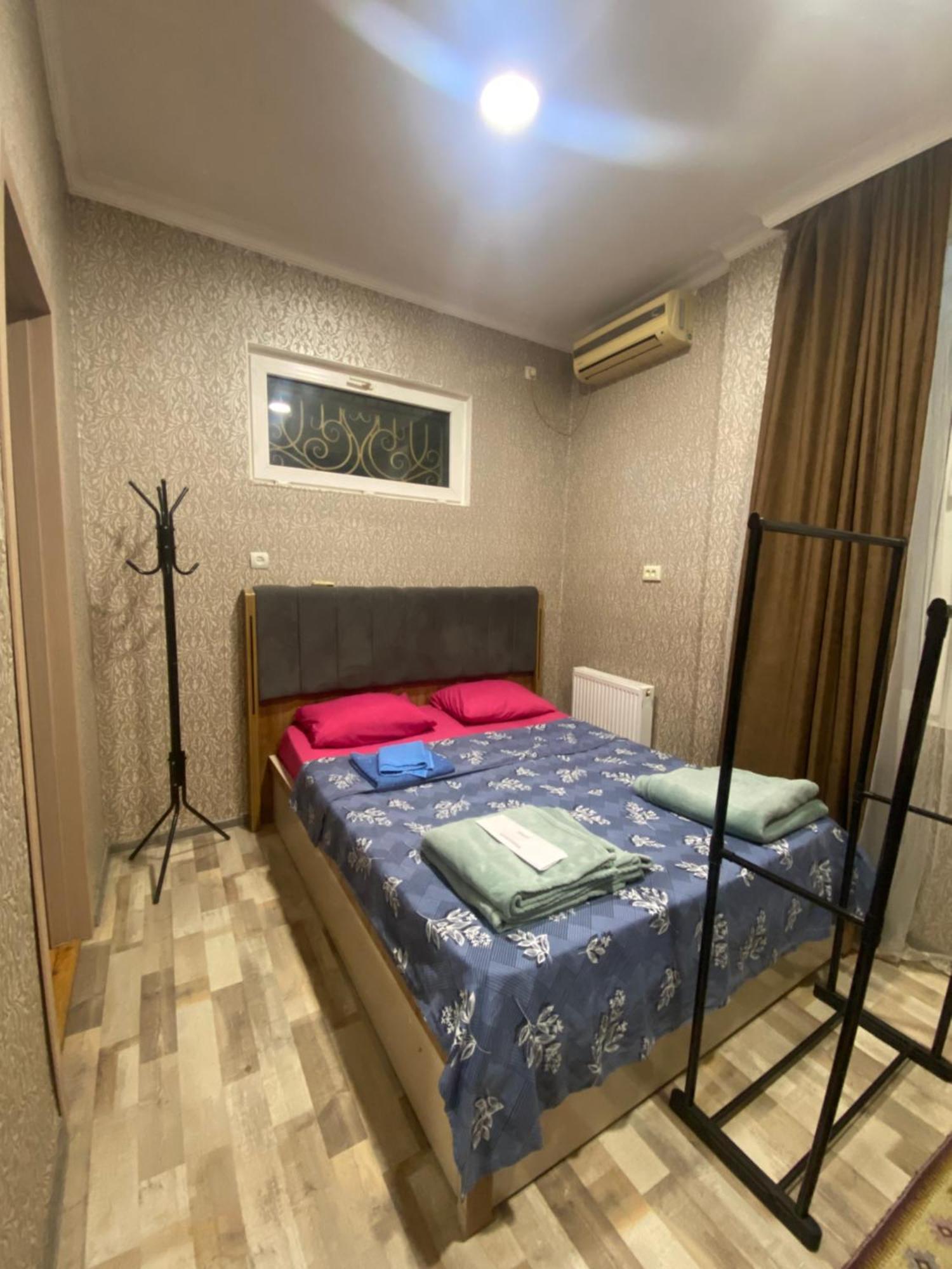 Anna'S Home Kutaisi Luaran gambar